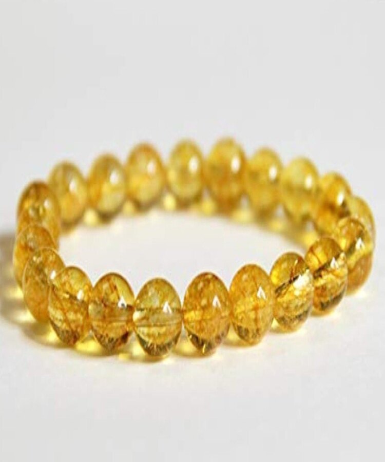 Manufacturer, Exporter, Importer, Supplier, Wholesaler, Retailer, Trader of Citrine Bracelet in New Delhi, Delhi, India.