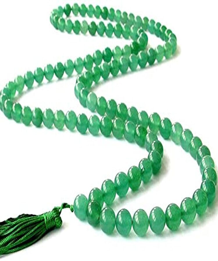 Manufacturer, Exporter, Importer, Supplier, Wholesaler, Retailer, Trader of Emerald Mala in New Delhi, Delhi, India.