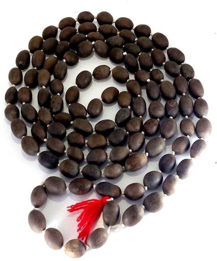 Manufacturer, Exporter, Importer, Supplier, Wholesaler, Retailer, Trader of Kamal Gatta Mala in New Delhi, Delhi, India.