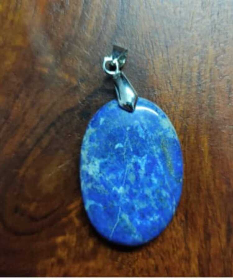 Manufacturer, Exporter, Importer, Supplier, Wholesaler, Retailer, Trader of Lapis lazuli Pendant in New Delhi, Delhi, India.